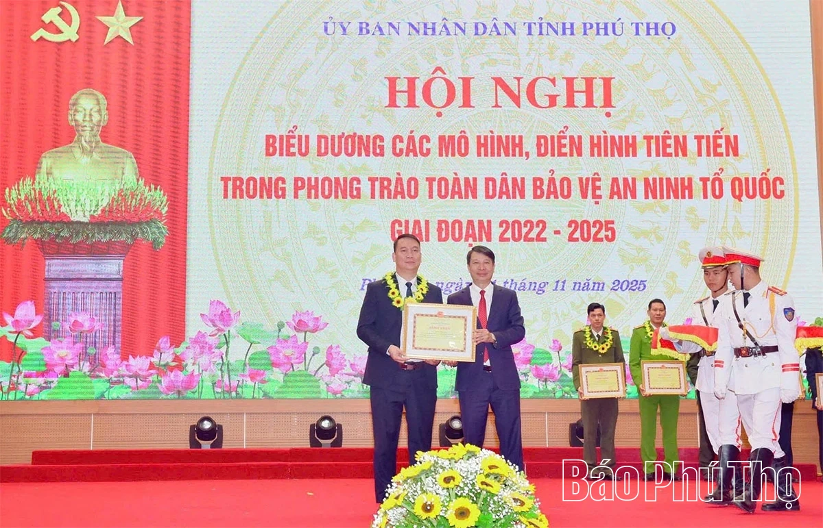 Thủ lĩnh của “lá chắn mềm”