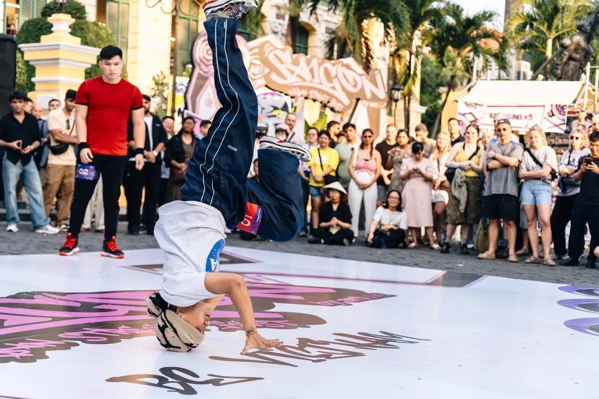 Giới trẻ kết nối bản sắc Việt qua nghệ thuật đường phố