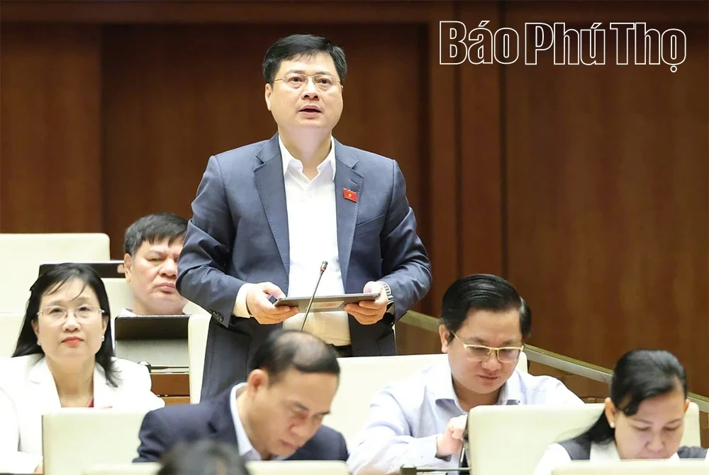 Hành trình của một nhiệm kỳ lịch sử