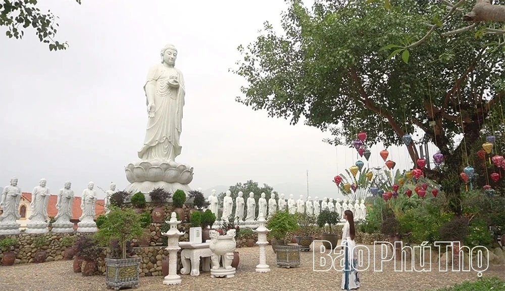 Serenity at Thanh Lanh Pagoda