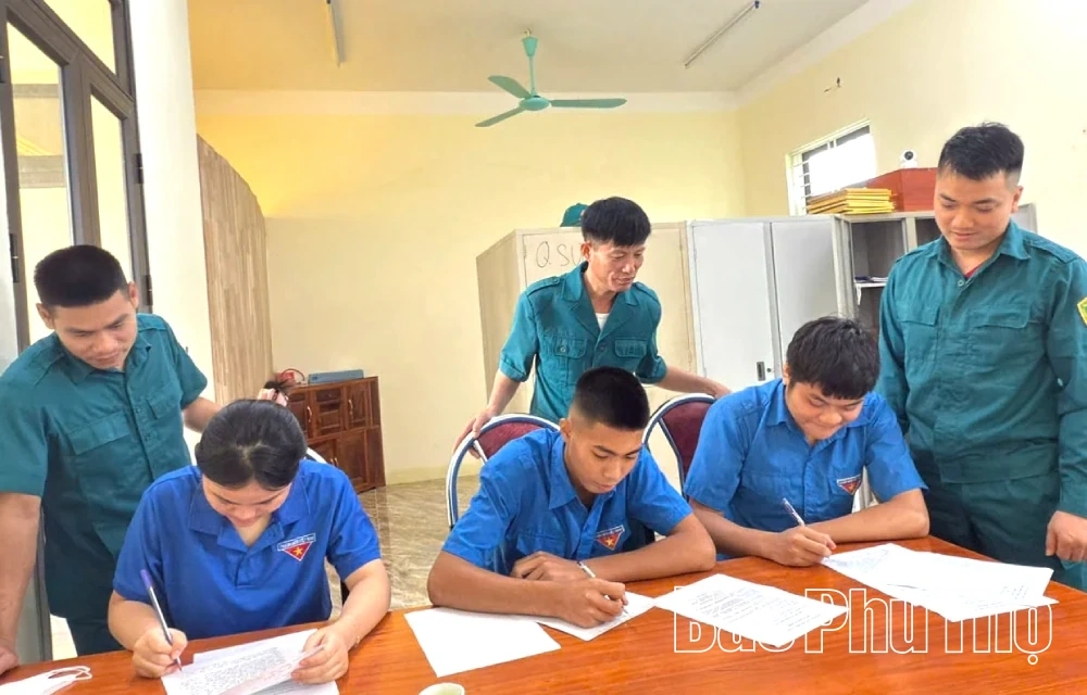 Sức lan tỏa từ những lá đơn tình nguyện