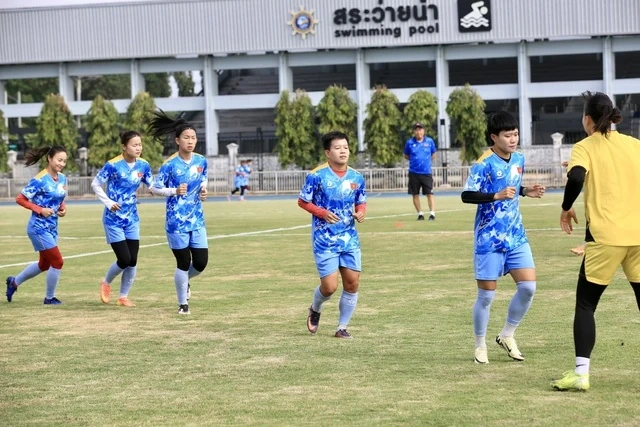 HLV Mai Đức Chung: Đội tuyển nữ Việt Nam sẽ thắng Myanmar bằng tất cả những gì có thể