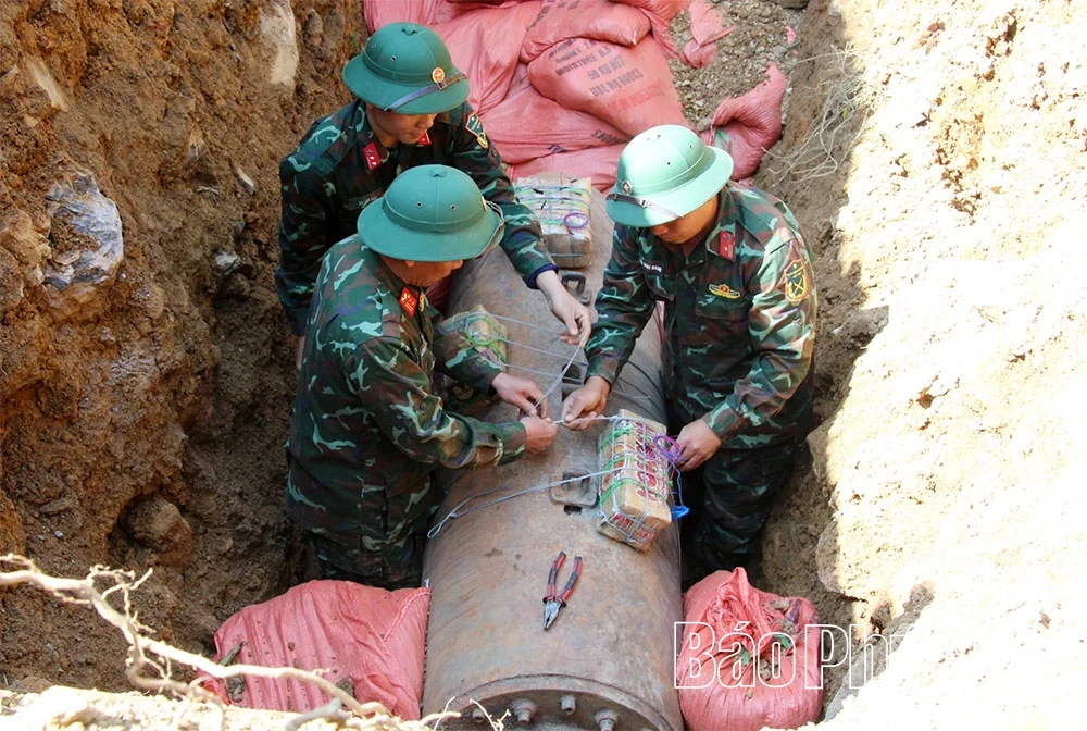 Lính công binh và “cuộc đối đầu sinh - tử”