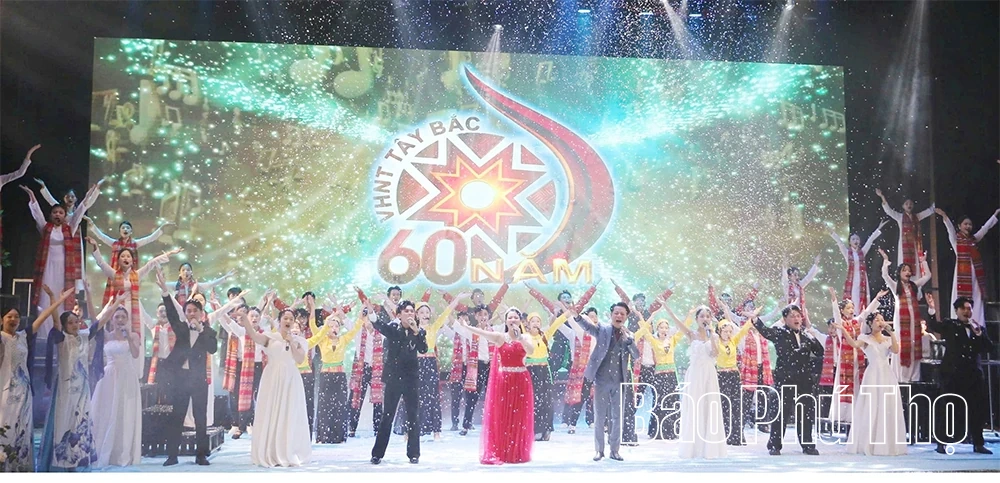 Trường Cao đẳng Văn hóa nghệ thuật Tây Bắc kỷ niệm 60 năm ngày thành lập