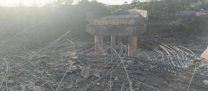 Campuchia - Thái Lan tiếp tục giao tranh sau cuộc điện đàm của ông Trump