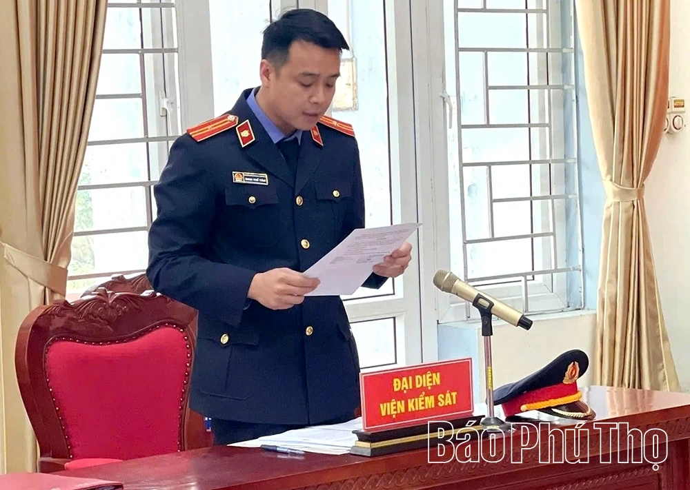 Phối hợp tổ chức phiên tòa lưu động – Cách làm hiệu quả trong tuyên truyền, giáo dục pháp luật cho nhân dân