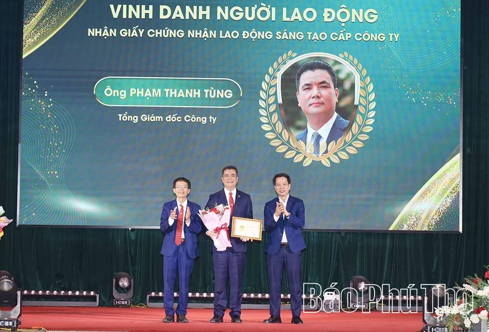 Công ty Cổ phần Supe phốt phát và Hóa chất Lâm Thao: Gala “Chào năm mới 2026”