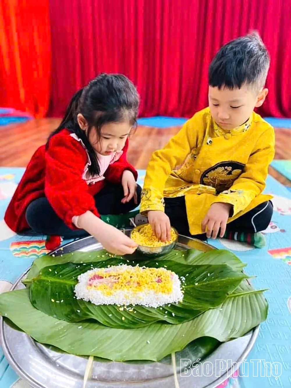 Tết cổ truyền trong tiếng cười trẻ thơ