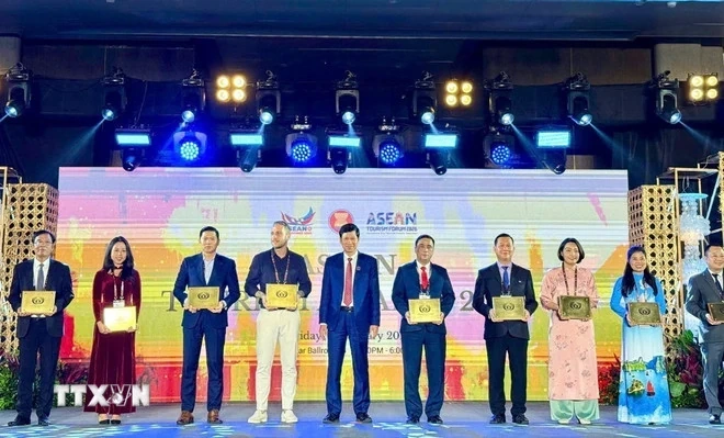 Quy Nhơn được nhận giải thưởng Đô thị du lịch sạch ASEAN 2026