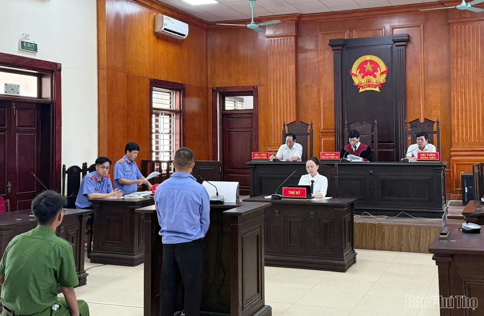 Xứng danh lá cờ đầu ngành Kiểm sát