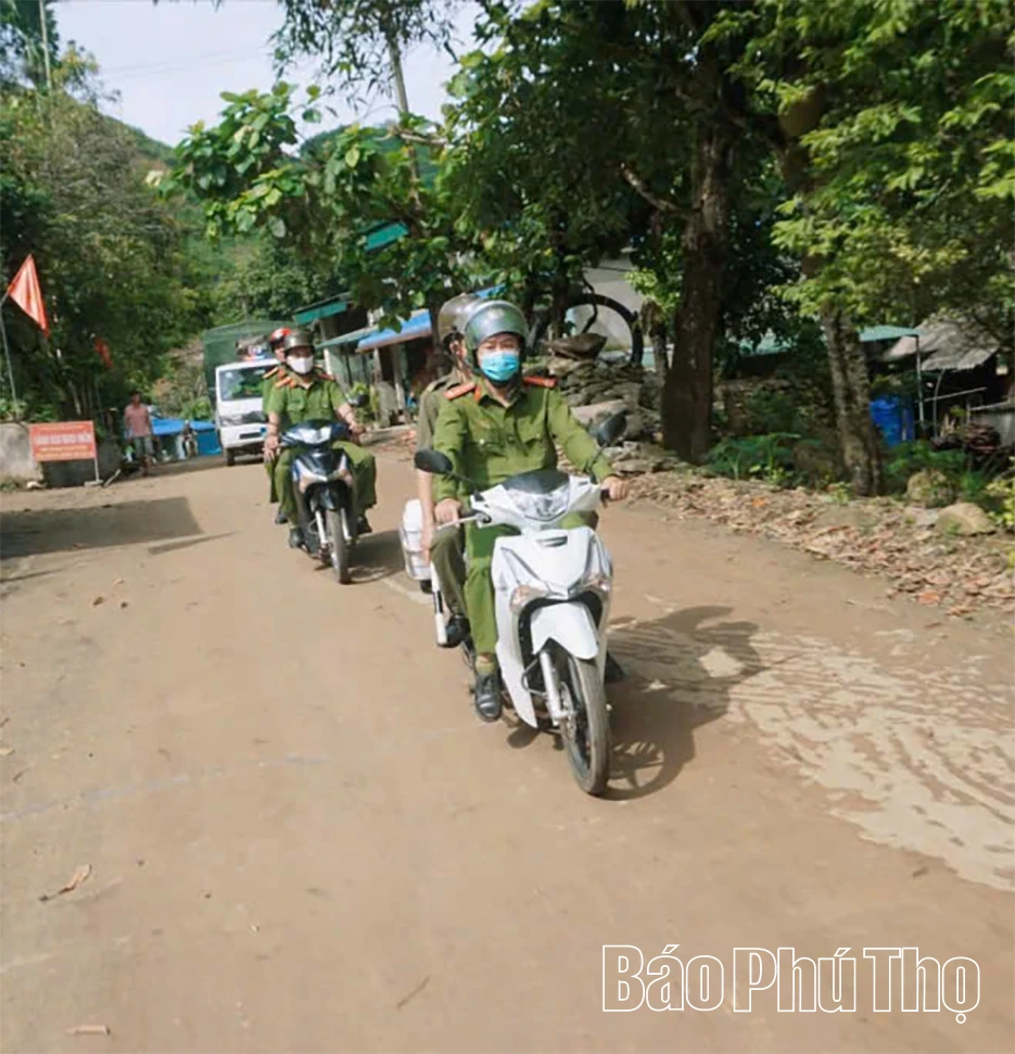 Cánh tay nối dài giữ bình yên cơ sở