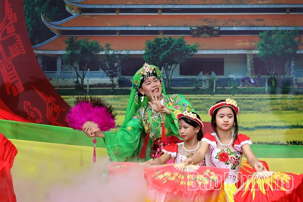 Độc đáo lễ hội Chùa Tiên