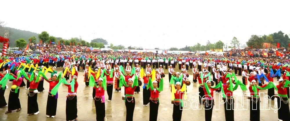 Vibrant Opening of the 2026 Muong Dong Festival
