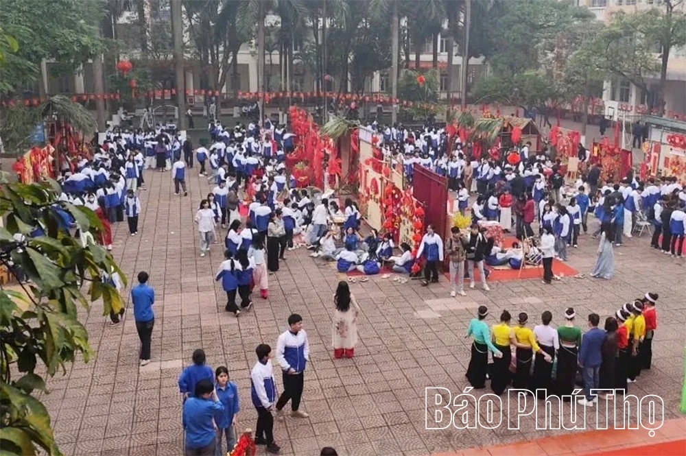 Gieo mầm văn hóa từ những điều giản dị