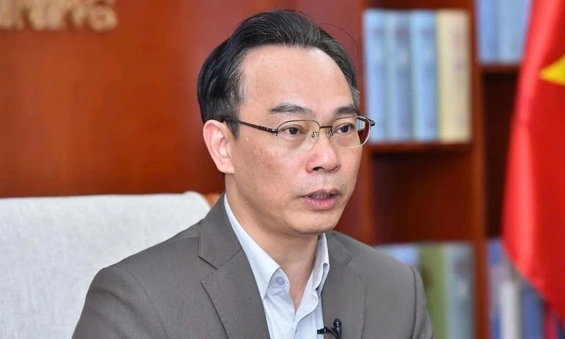 Bổ nhiệm ông Hoàng Minh Sơn làm quyền Bộ trưởng Bộ Giáo dục và Đào tạo