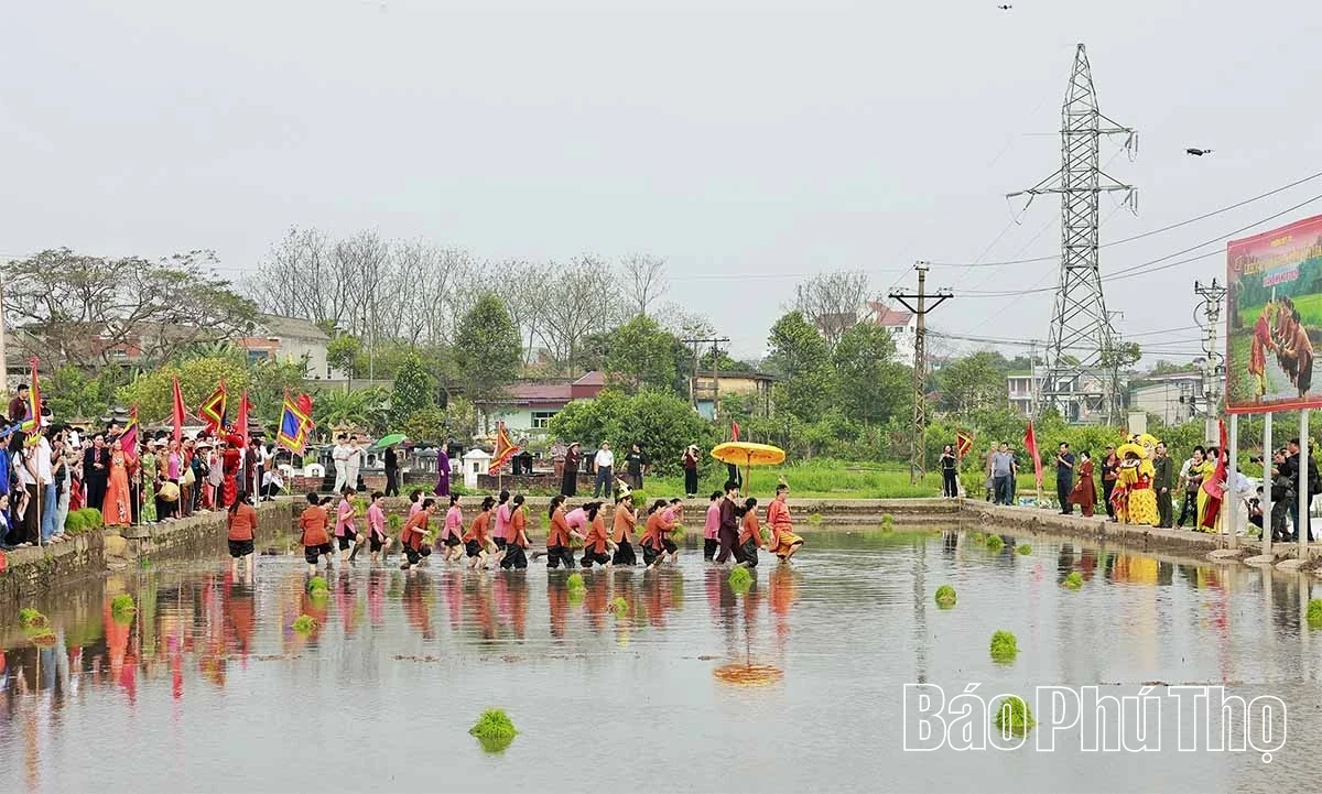 The Festival of Hung King Teaching People to Plant Rice