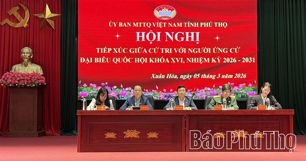 Ứng cử viên ĐBQH khóa XVI tiếp xúc cử tri 2 phường Phúc Yên và Xuân Hòa