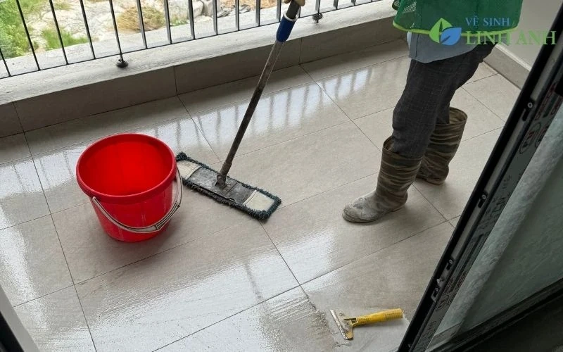 Linh Anh Clean: Phá bỏ định kiến “Của rẻ là của ôi” trong ngành vệ sinh công nghiệp tại Hà Nội