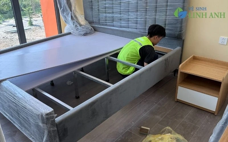 Linh Anh Clean: Phá bỏ định kiến “Của rẻ là của ôi” trong ngành vệ sinh công nghiệp tại Hà Nội