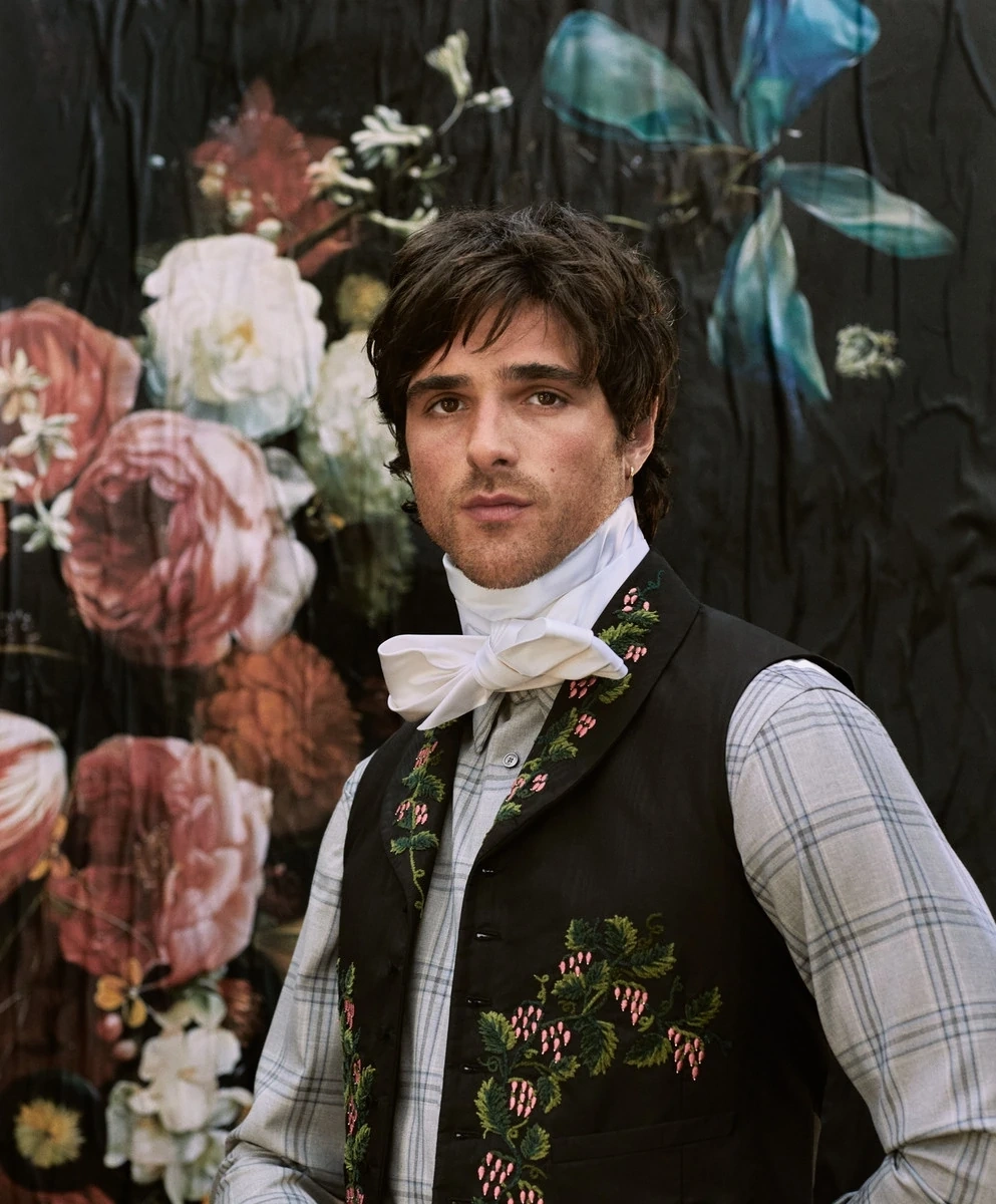 Jacob Elordi trong Đồi gió hú: Hiện tượng không chỉ đến từ ngoại hình