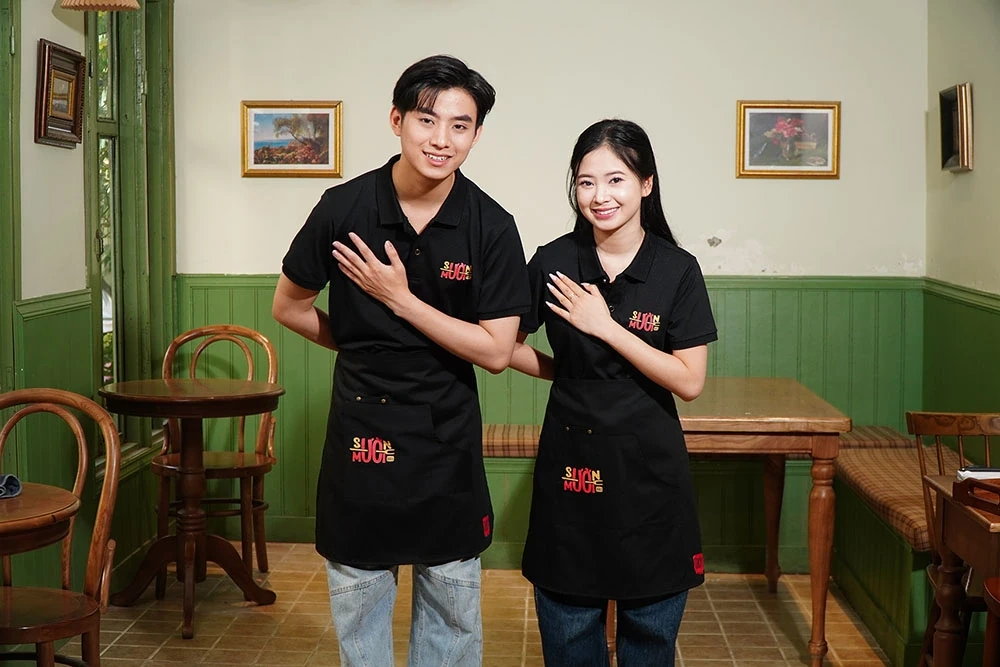 Cách Chọn Đồng Phục Nhà Hàng Phù Hợp Với Thương Hiệu