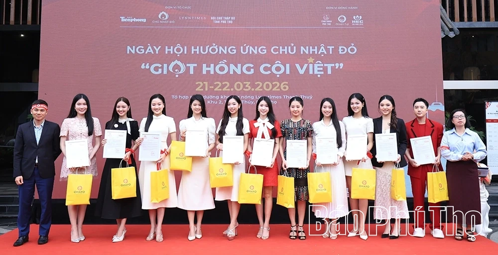 Ngày hội hiến máu “Giọt hồng Cội Việt” lần thứ III thu hút đông đảo người dân tham gia