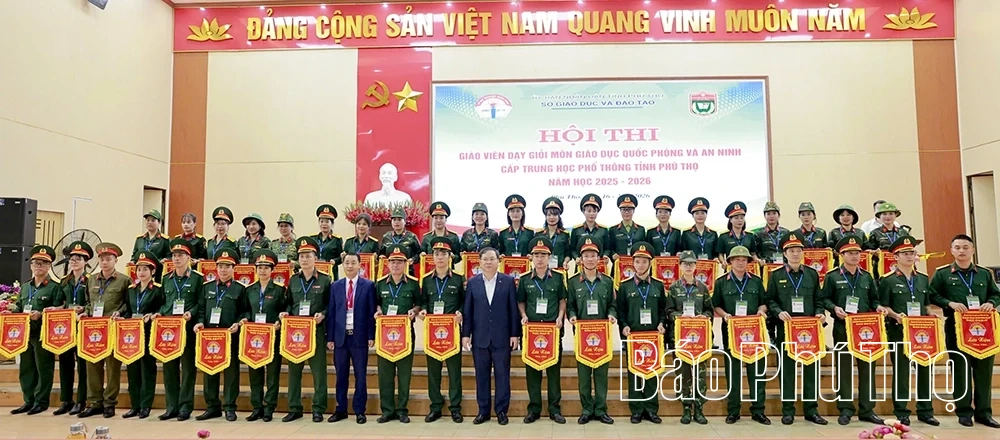 Khai mạc Hội thi giáo viên dạy giỏi môn Giáo dục Quốc phòng và An ninh