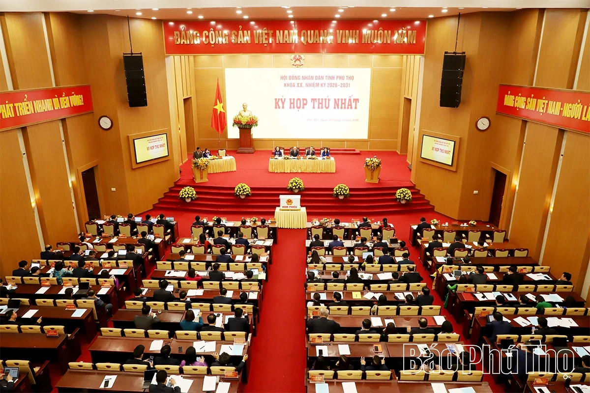 Kỳ họp thứ nhất HĐND tỉnh khóa XX: Kiện toàn các chức danh của HĐND tỉnh và UBND tỉnh