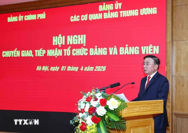 Chuyển giao và tiếp nhận 5 tổ chức đảng về Đảng ủy các cơ quan Đảng Trung ương