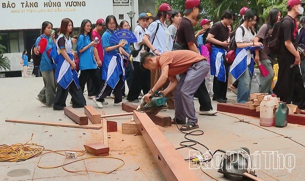 Đẩy nhanh tiến độ tu bổ, tôn tạo Nhà Công quán - Khu di tích lịch sử Đền Hùng