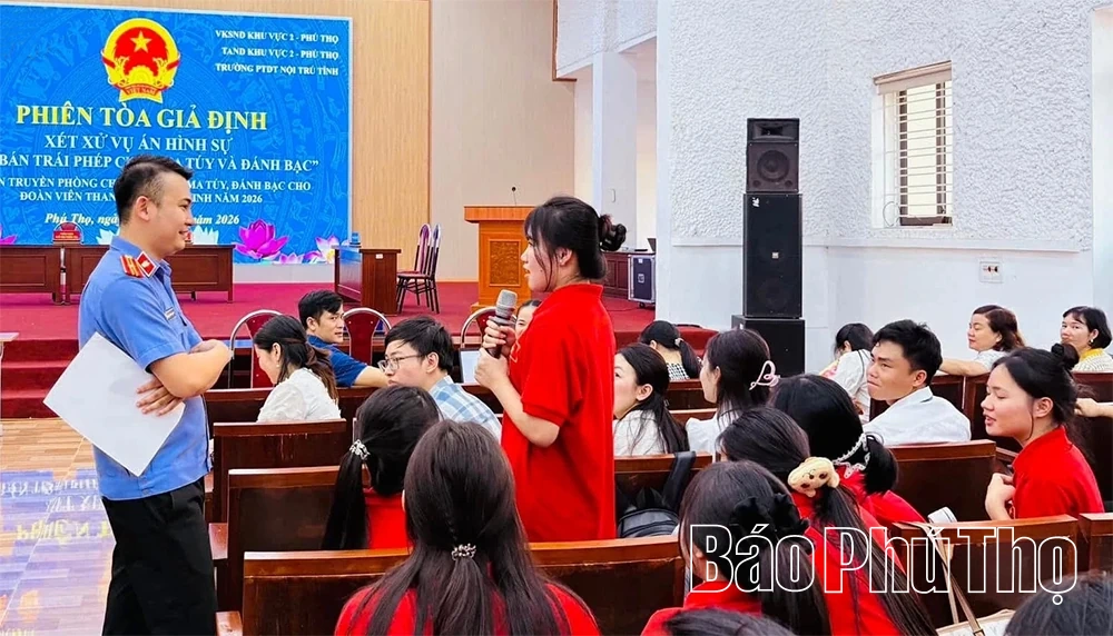 Trang bị kỹ năng sống cho học sinh nội trú