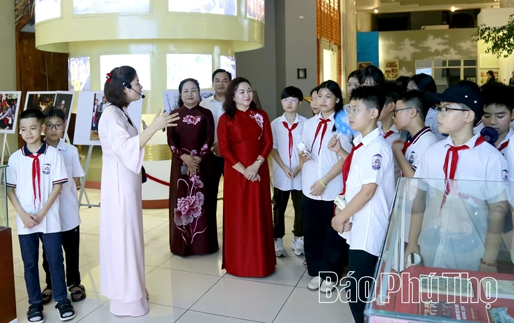 Trưng bày chuyên đề “Văn hóa thời đại Hùng Vương - Tinh hoa hội tụ”