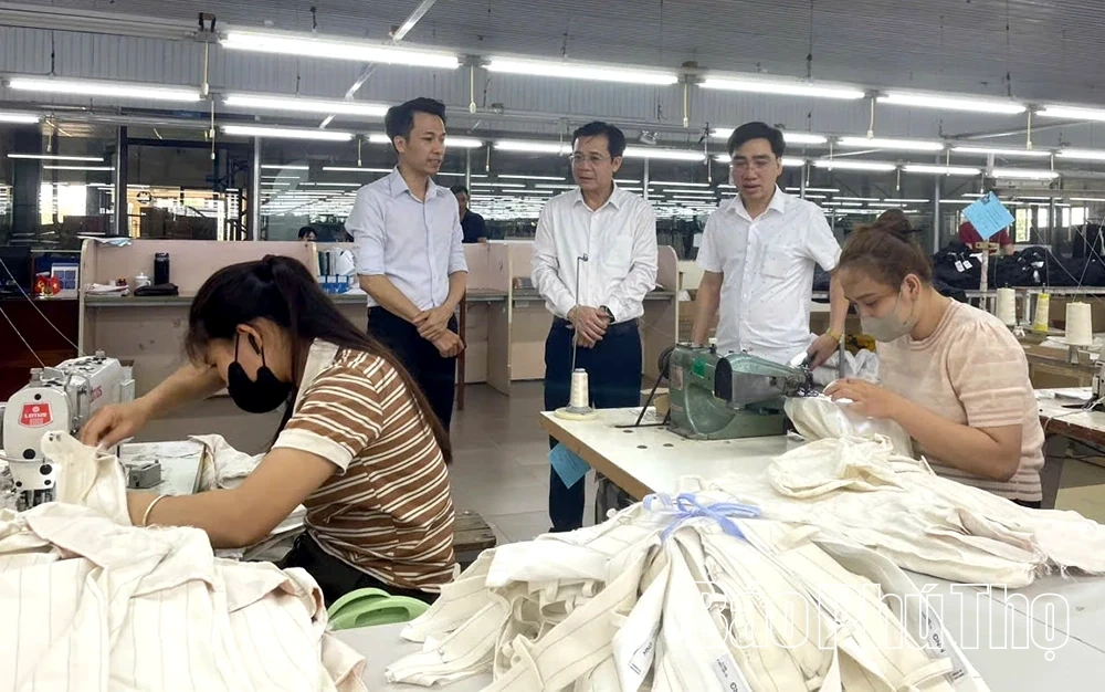 Phát huy nội lực, Lạc Sơn bứt phá trên hành trình phát triển bền vững