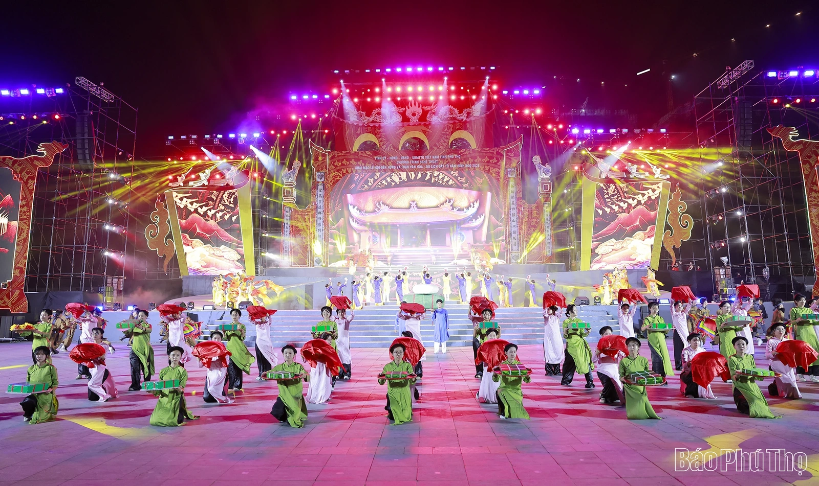 Tổng duyệt Chương trình nghệ thuật Khai mạc Lễ hội Đền Hùng và Tuần Văn hóa - Du lịch Đất Tổ năm Bính Ngọ 2026