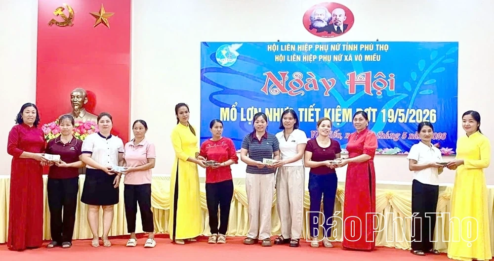 Võ Miếu mổ lợn nhựa tiết kiệm hỗ trợ hội viên phát triển kinh tế