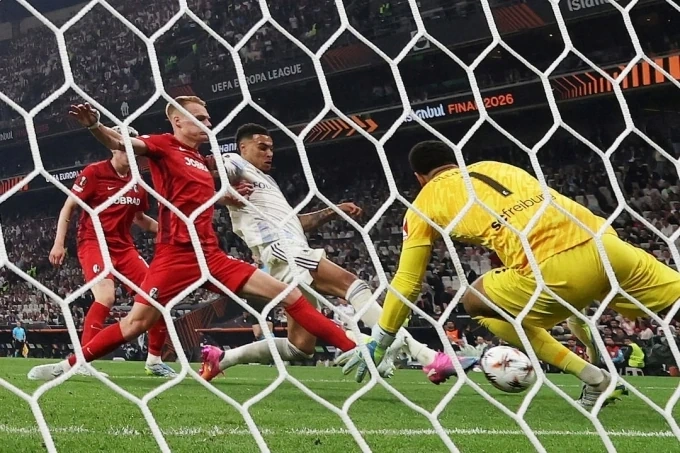 Aston Villa vô địch Europa League