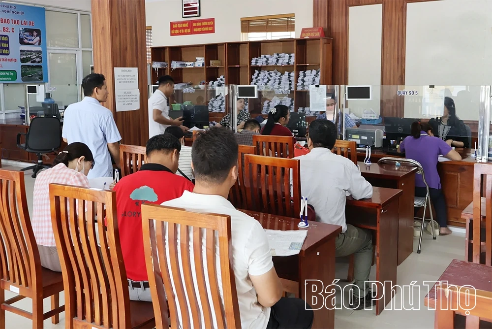 “Cầu nối” doanh nghiệp với người lao động