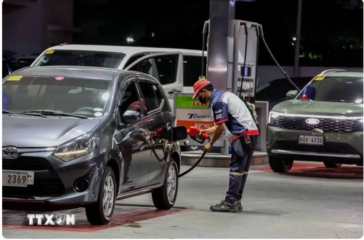 Giá dầu tăng hơn 2% sau diễn biến mới liên quan tới Trung Đông