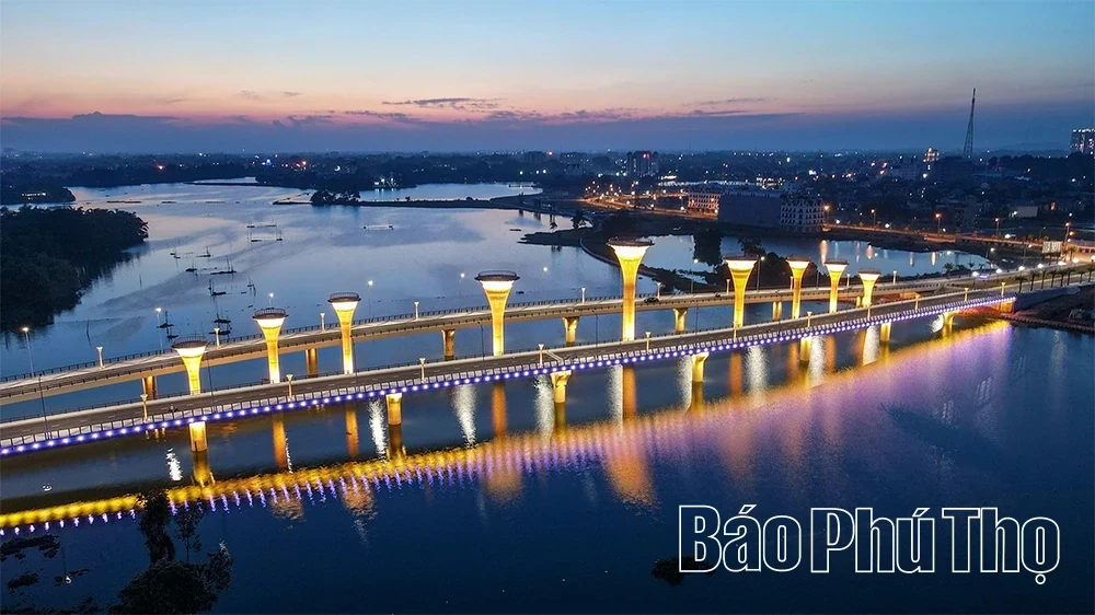 Dam Vac: The Green Jewel in the Heart of the City