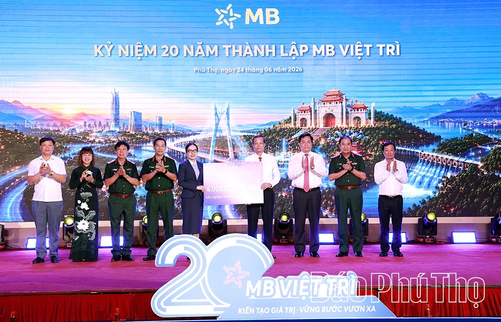 Kỷ niệm 20 năm thành lập Ngân hàng TMCP Quân đội Chi nhánh Việt Trì