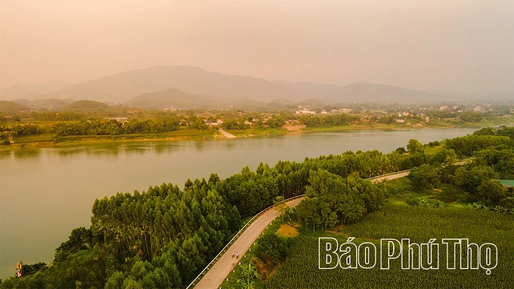Bình yên bên dòng Lô giang