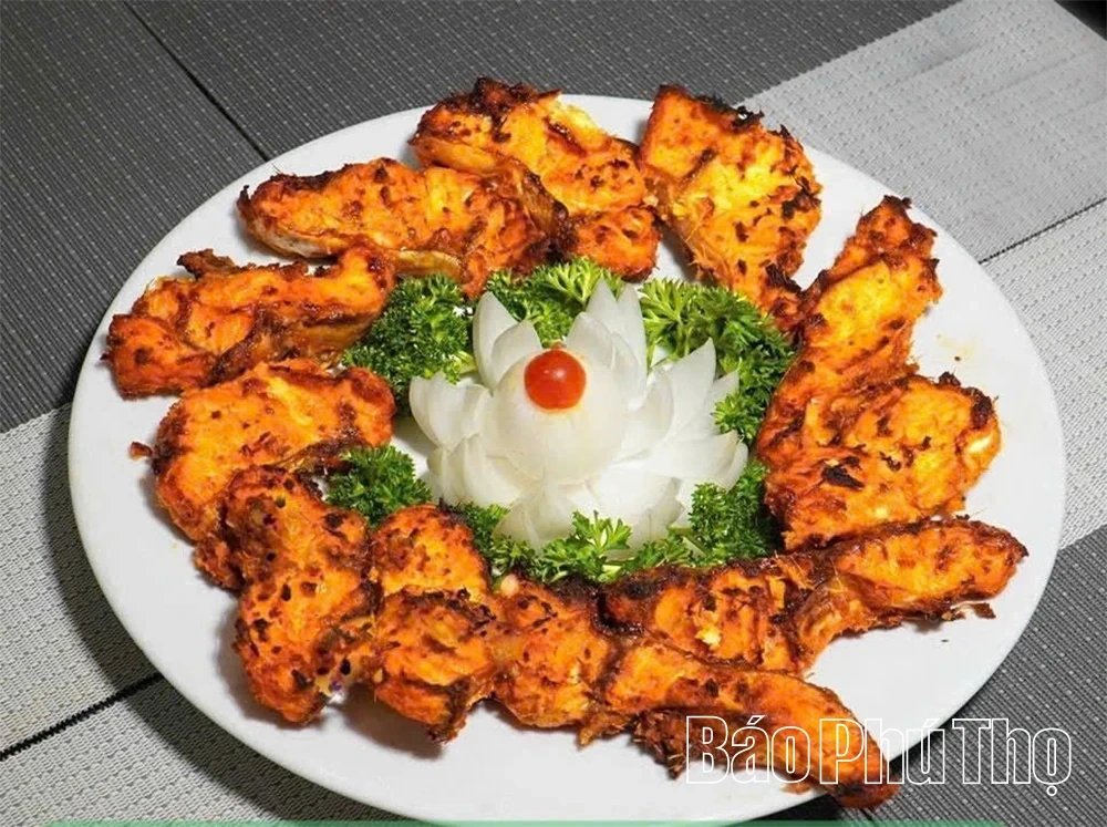Delicious Dishes of the Da River