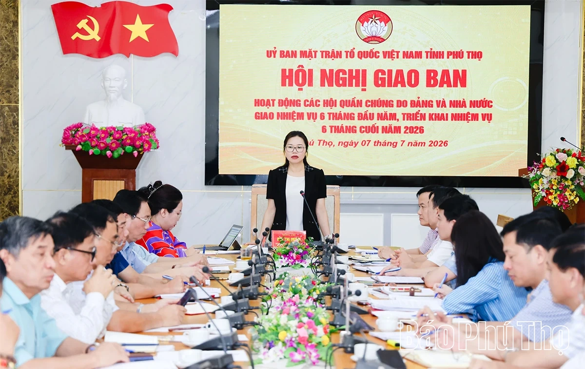 Giao ban hoạt động các hội quần chúng do Đảng, Nhà nước giao nhiệm vụ