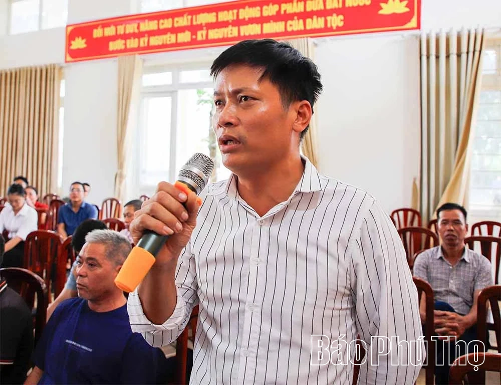 Tổ đại biểu số 17 HĐND tỉnh tiếp xúc cử tri sau Kỳ họp thứ Ba