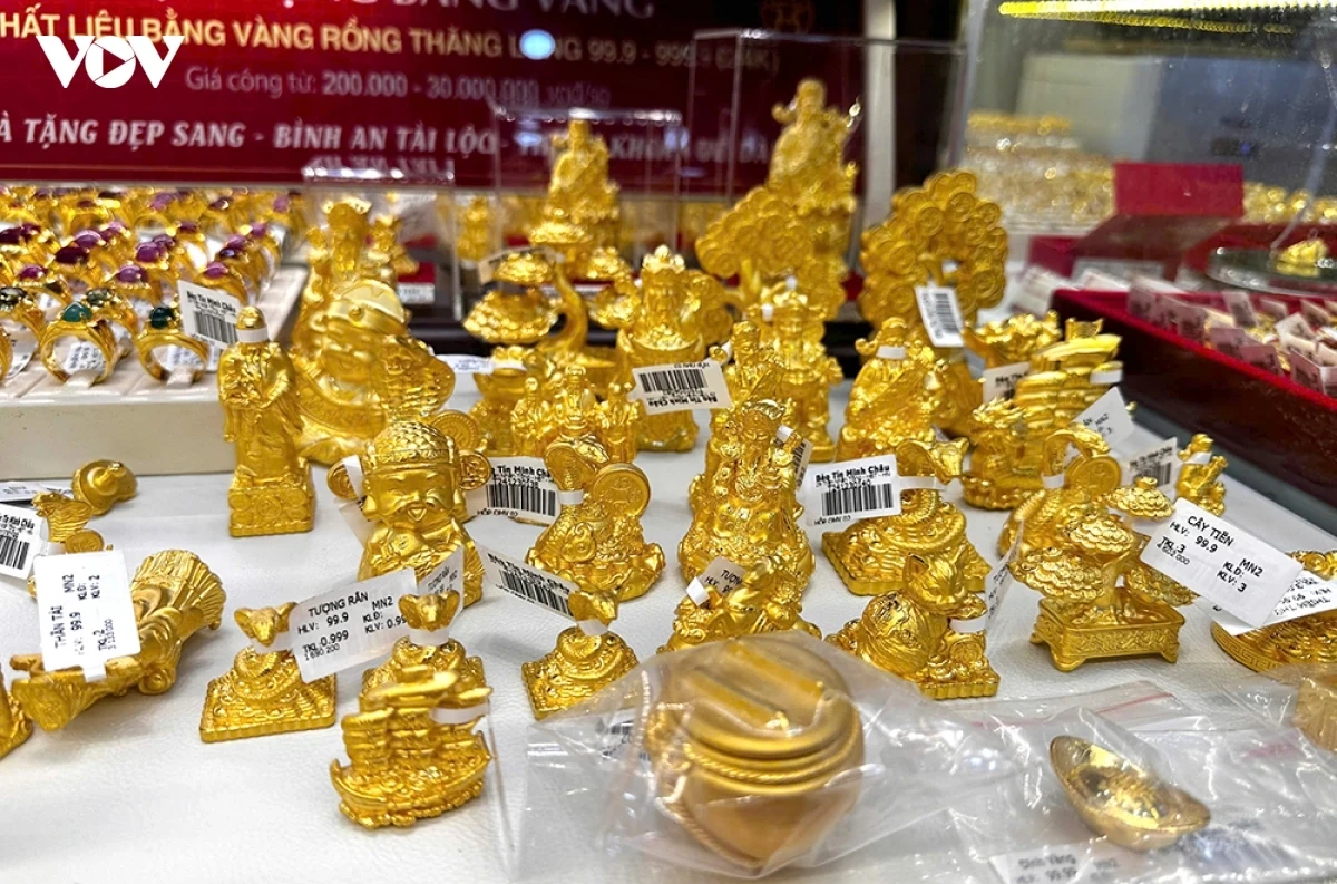 Giá vàng hôm nay 16/7: Giá vàng SJC niêm yết mức 148,5 đồng/lượng