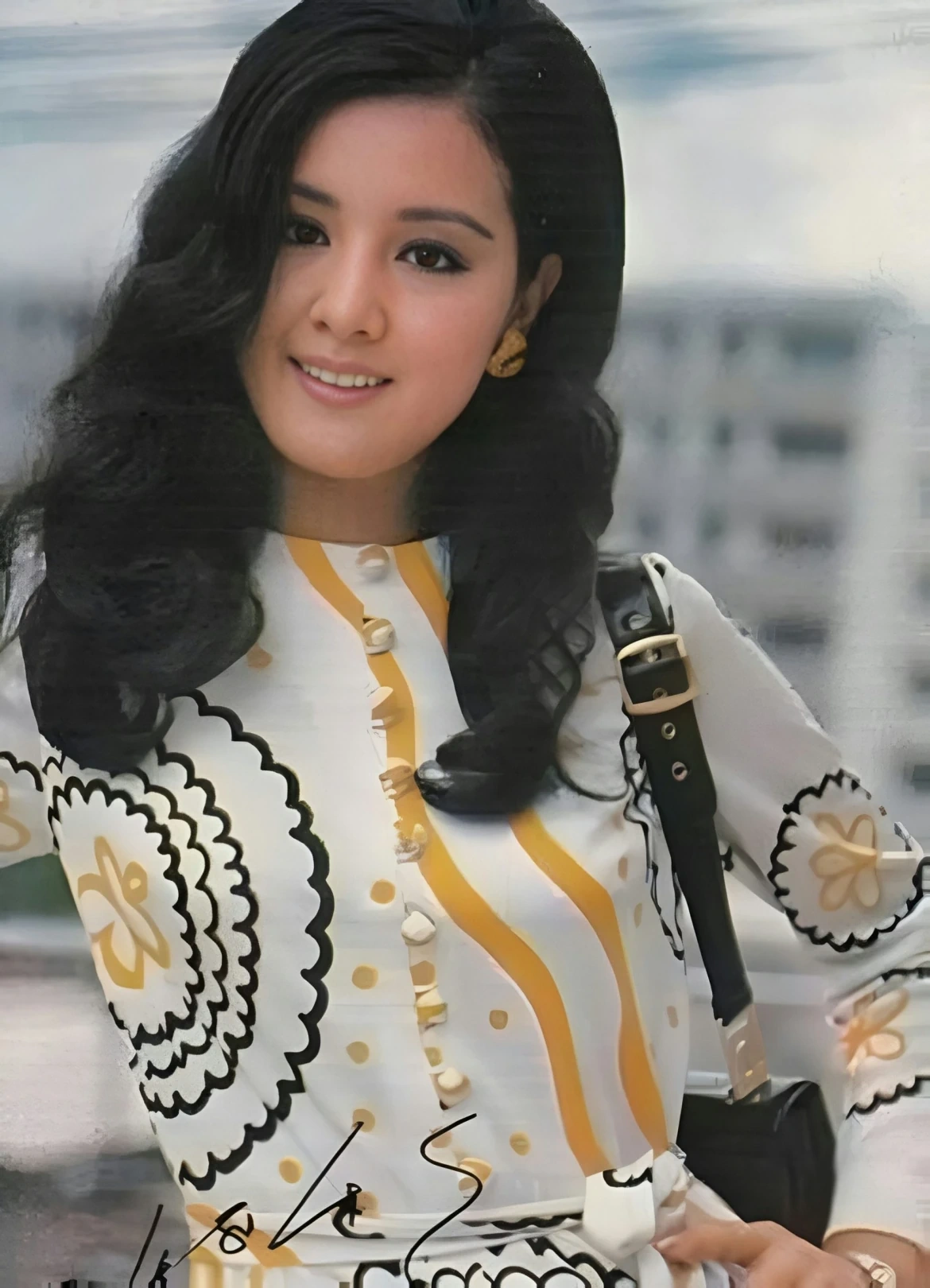 từ minh tinh đến bà chủ đế chế của chính thất mạnh nhất hong kong hình ảnh 1 Từ minh tinh đến bà chủ đế chế của Chính thất mạnh nhất Hong Kong
