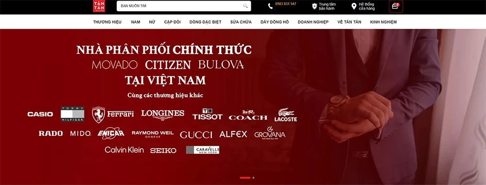 Có nên mua đồng hồ nam đeo tay tại Đồng Hồ Tân Tân không?