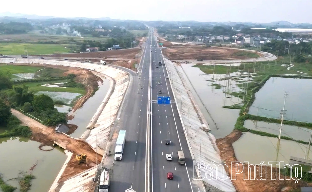 Kỳ 2: Đồng lòng vượt khó, tạo động lực tăng trưởng