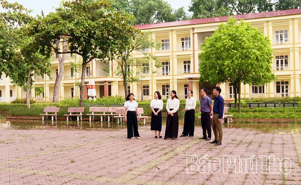 Giảm đầu mối, tăng nguồn lực trực tiếp cho dạy học