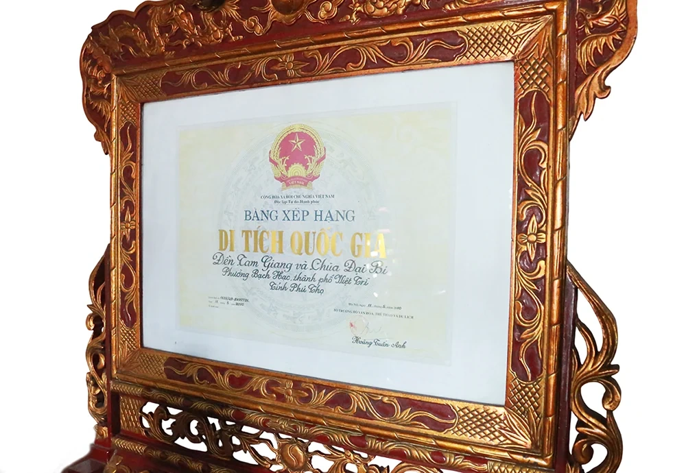 Đền Tam Giang - Chùa Đại Bi: Nơi hội tụ hồn thiêng ngã ba sông